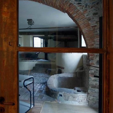 Апартаменти Il Mulino Del Castello Гарленда Екстер'єр фото